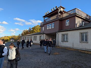 PXL_20251021_132644234